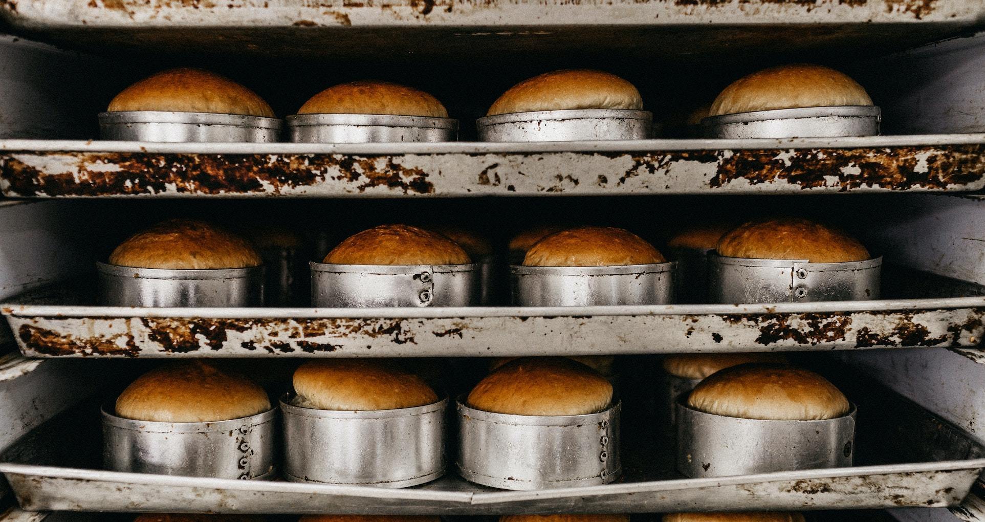 تأثیر باز و بسته شدن درب فر بر افت دما در تولید قنادی